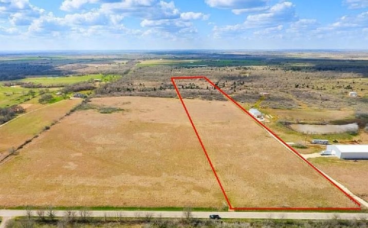 Pictures of Land property located at 1119 Co Rd 301, Elgin, TX 78621 for sales - image #1