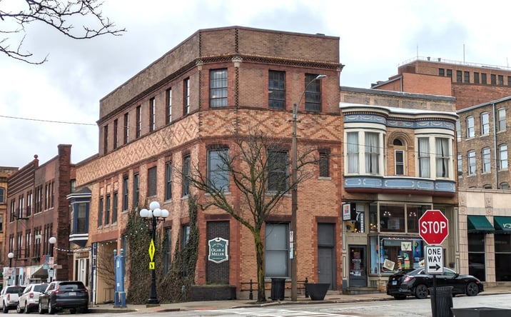 Pictures of Office property located at 108 W Monroe St, Bloomington, IL 61701 for sales - image #1