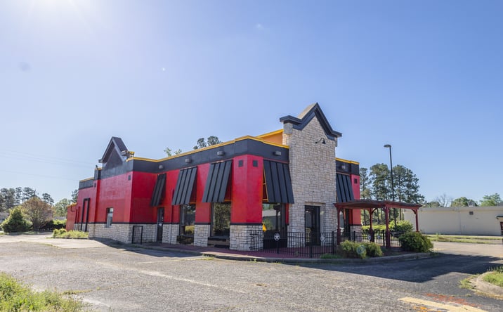 Pictures of Retail property located at 147 S Ron McNair Blvd, Lake City, SC 29560 for sales - image #1