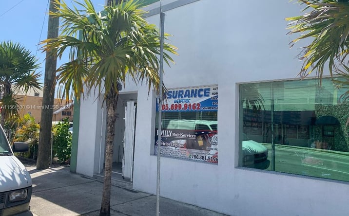 Pictures of Retail, Office property located at 1772 W Flagler St, Miami, FL 33135 for sales - image #1