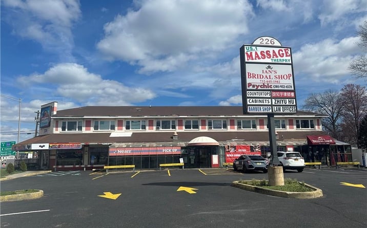 Pictures of Retail, Office property located at 226 Us 1 Highway, Edison, NJ 08817 for sales - image #1