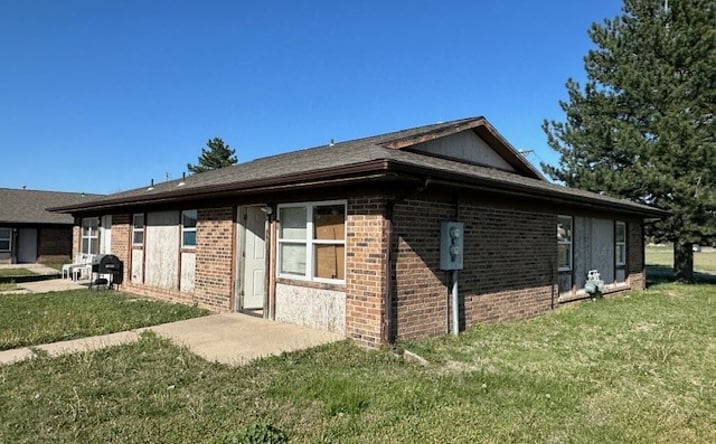 image of property at 215 S BLANKENSHIP RD # 67146 Udall KS 67146-9798