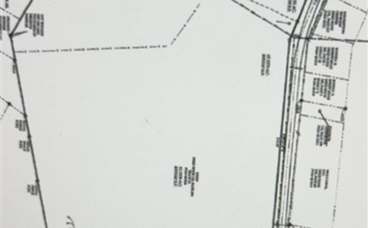 Pictures of Land property located at 0 Holt Drive, Scottsville, KY 42164 for sales - image #1