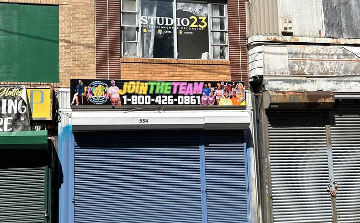 Pictures of Office property located at 554 Old Town Mall, Baltimore, MD 21202 for sales - image #1