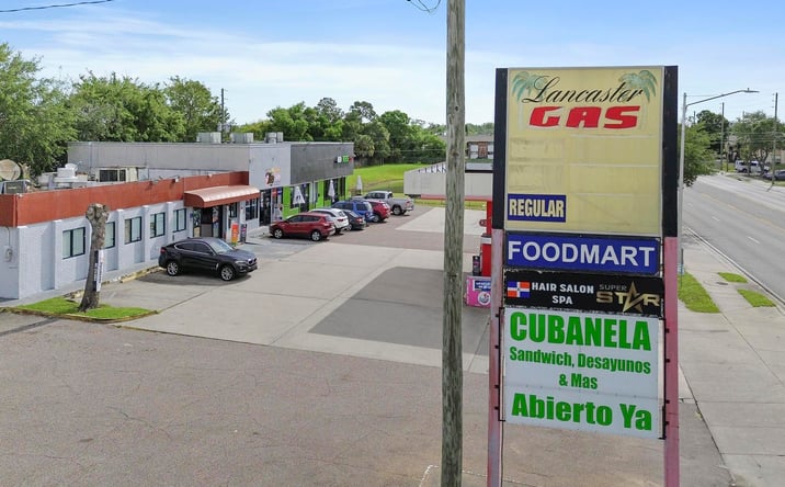 Pictures of Land, Mixed Use, Retail, Special Purpose property located at 827 W Lancaster Rd, Orlando, FL 32809 for sales - image #1