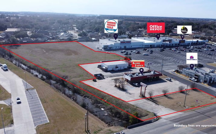 Pictures of Land property located at Admiral Doyle Dr, New Iberia, LA 70560 for sales - image #1
