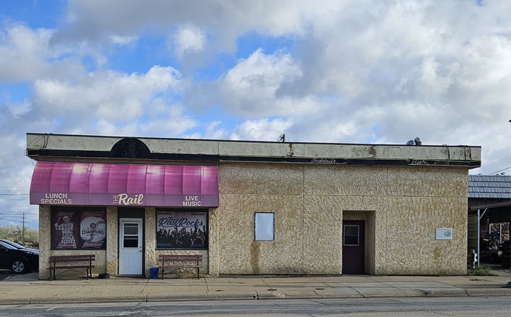 Pictures of Retail property located at 212 Court St, Beatrice, NE 68310 for sales - image #1