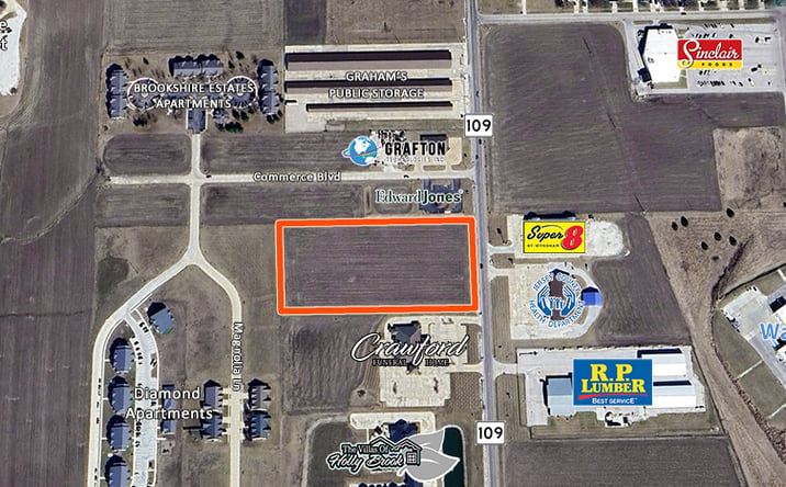 Pictures of Land property located at 1308 IL-109, Jerseyville, IL 62052 for sales - image #1