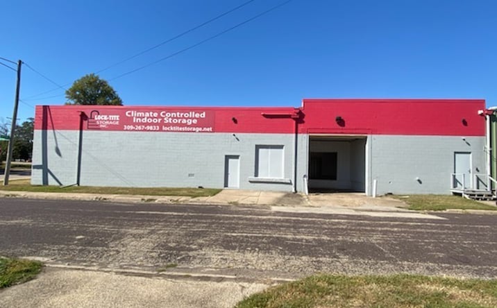 Pictures of Retail, Industrial, Self Storage property located at 215 Fayette Street & 309 Mechanic, Pekin, IL 61554 for sales - image #1