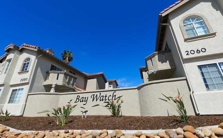 Pictures of Multifamily property located at 2050 Garnet Ave, San Diego, CA 92109 for sales - image #1