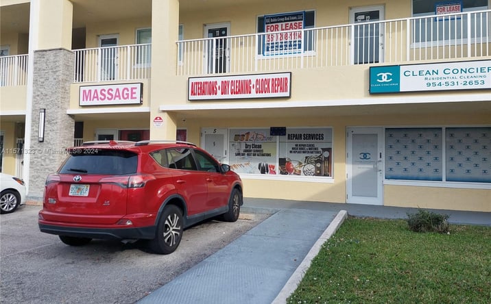 Pictures of Business for Sale, Office, Retail property located at 5130 N Federal Hwy, Fort Lauderdale, FL 33308 for sales - image #1
