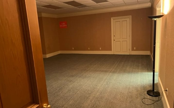 Pictures of Industrial property located at 107 Truxton Ave, Fort Walton Beach, FL 32547 for sales - image #1