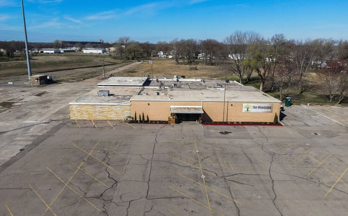 Pictures of Office, Special Purpose property located at 1901 N Kansas AVE, Topeka, KS 66608 for sales - image #1