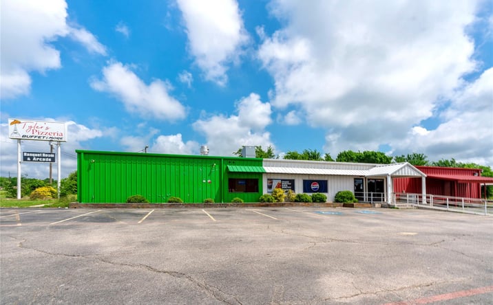 Pictures of Special Purpose property located at 3610 N Main Street, Paris, TX 75460 for sales - image #1