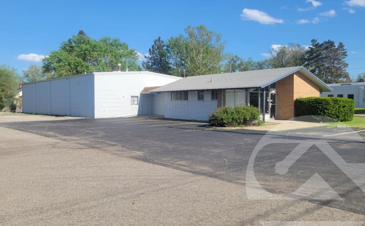 Pictures of Industrial property located at 5321 S Pennsylvania Ave, Lansing, MI 48911 for sales - image #1