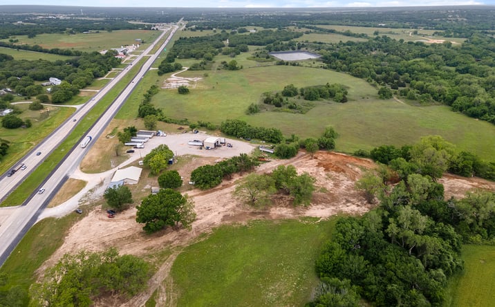Pictures of Office property located at 5716 N 287, Alvord, TX 76225 for sales - image #1