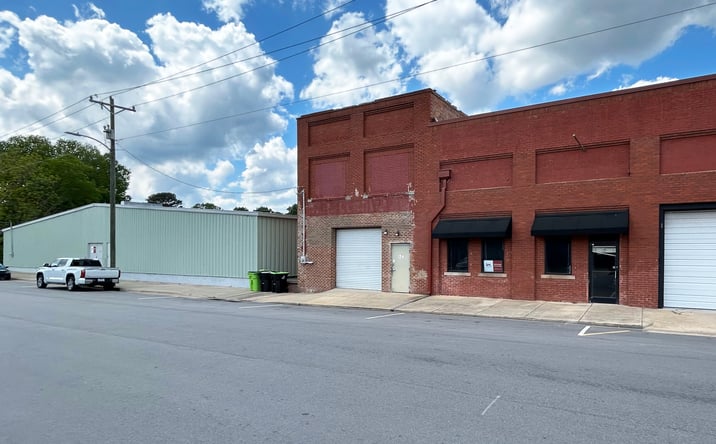 Pictures of Retail property located at 124 W Vance St, Zebulon, NC 27597 for sales - image #1