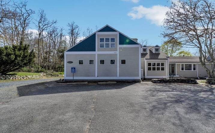 Pictures of Mixed Use property located at 1049 Main Street, West Barnstable, MA 02668 for sales - image #1