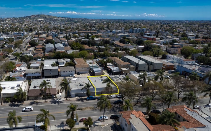Pictures of Retail property located at 2256 Pacific Ave, Long Beach, CA 90806 for sales - image #1