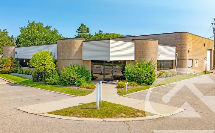 Pictures of Industrial property located at 37655 Interchange Dr, Farmington Hills, MI 48335 for sales - image #1