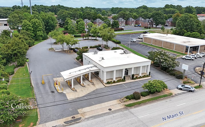 Pictures of Retail property located at 500 N Main St, Mauldin, SC 29662 for sales - image #1