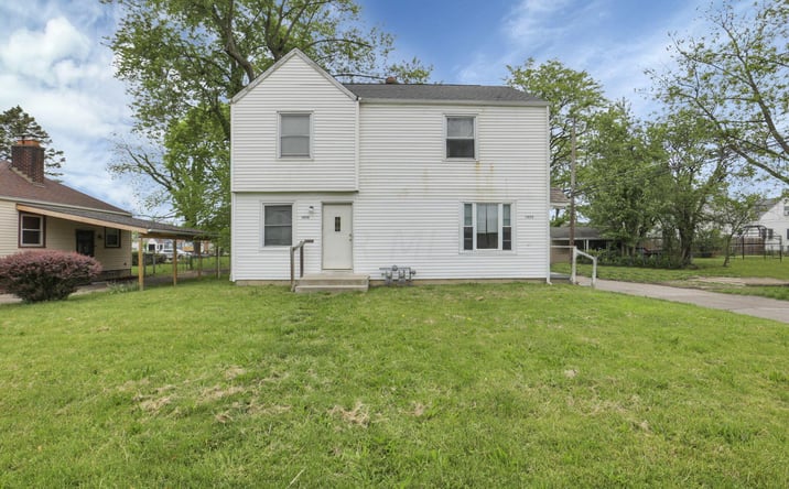 Pictures of Multifamily property located at 1656-1658 Forest Street, Columbus, OH 43206 for sales - image #1