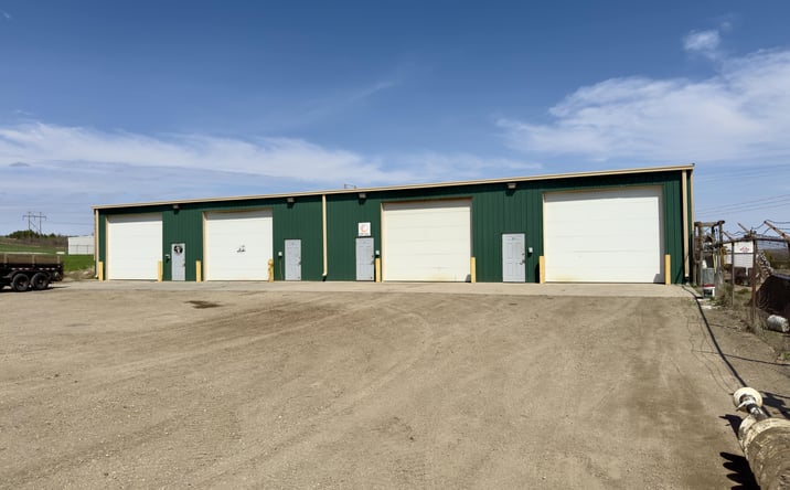 Pictures of Industrial property located at 2107 37th St NW, Mandan, ND 58554 for sales - image #1