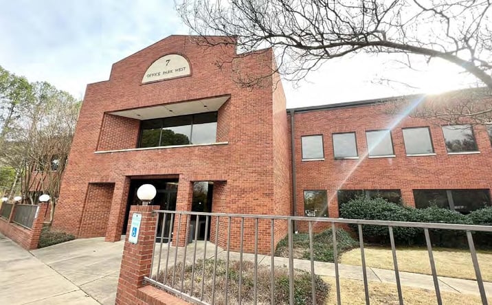 Pictures of Office property located at 7 Office Park Dr, Little Rock, AR 72211 for sales - image #1