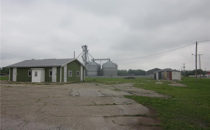 Pictures of Special Purpose property located at 1502 Roseport Road, Elwood, KS 66024 for sales - image #1