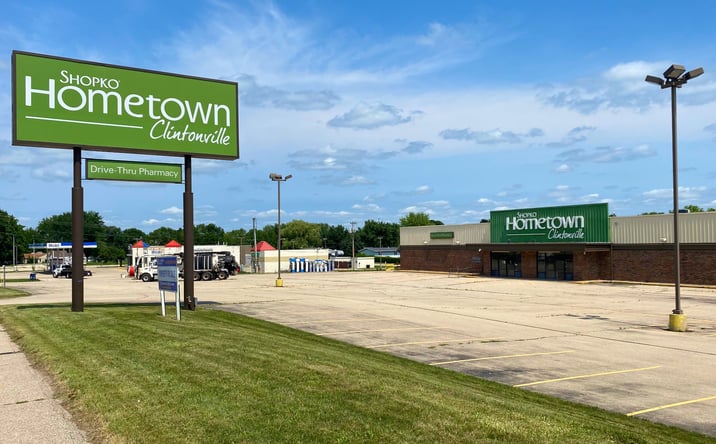 Pictures of Retail property located at 291 S Main St, Clintonville, WI 54929 for sales - image #1