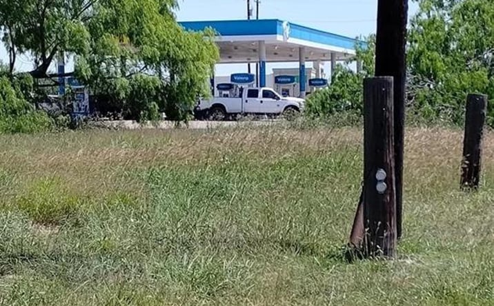 Pictures of Land property located at 605 E Colorado Avenue, Rio Hondo, TX 78583 for sales - image #1