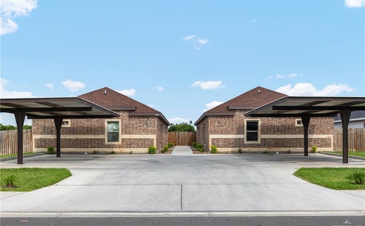Pictures of Multifamily property located at 909 N Maryland Street, Alton, TX 78573 for sales - image #1