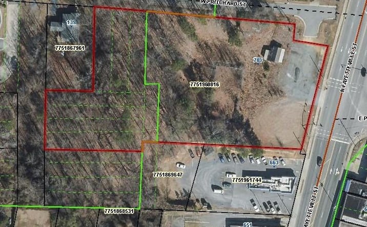 Pictures of Retail property located at 703 N Fayetteville St, Asheboro, NC 27203 for sales - image #1