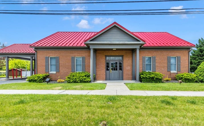 Pictures of Retail, Office, Mixed Use property located at 100 S Main St, Smithsburg, MD 21783 for sales - image #1