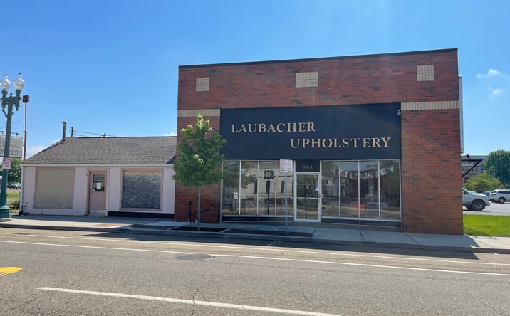 Pictures of Retail property located at 814 Cleveland Ave NW, Canton, OH 44702 for sales - image #1
