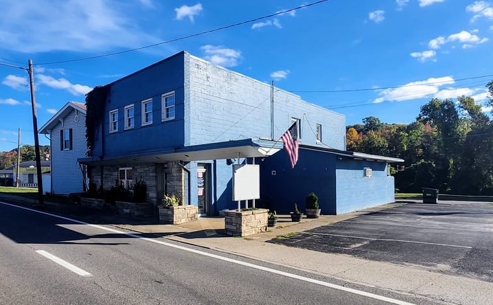 Pictures of Retail property located at 712 MacCorkle Ave SW, South Charleston, WV 25303 for sales - image #1
