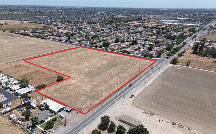 Pictures of Land property located at W Lacey Blvd, Hanford, CA 93230 for sales - image #1
