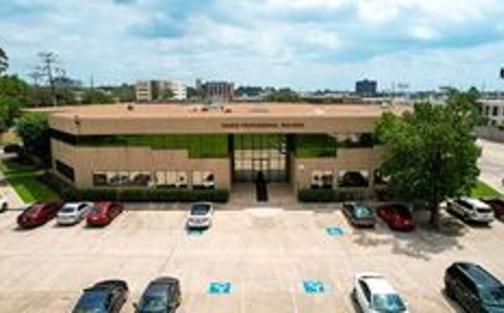 Pictures of Office property located at 17030 Nanes Dr, Houston, TX 77090 for sales - image #1
