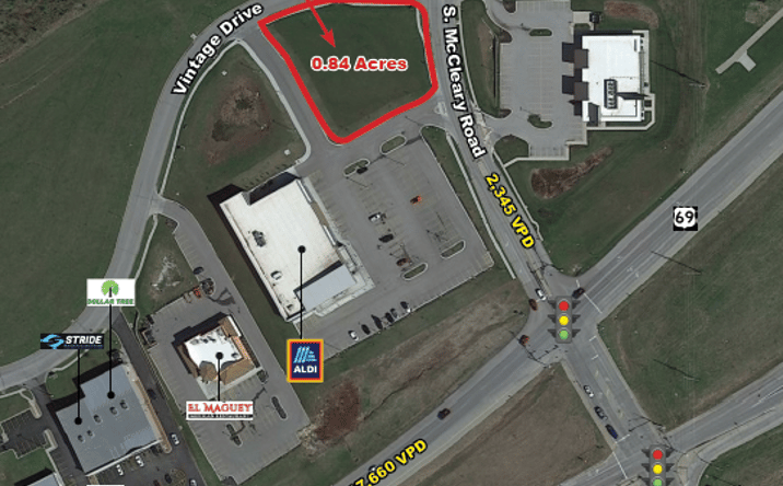 Pictures of Land property located at 2351 Vintage Drive, Excelsior Springs, MO 64024 for sales - image #1