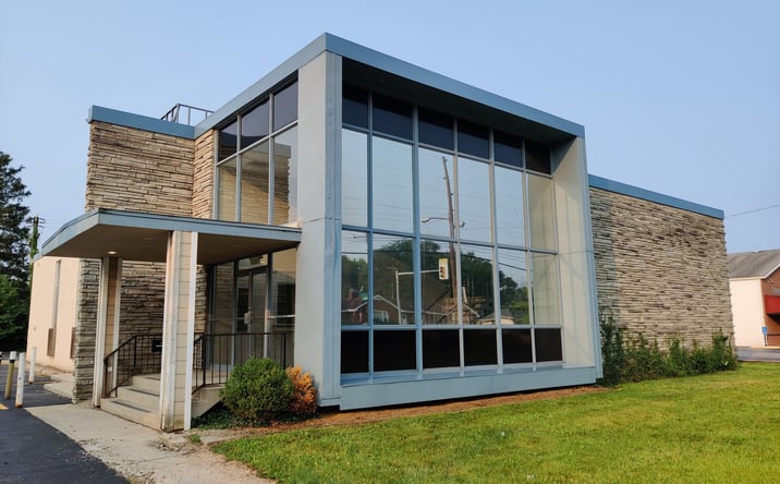 Pictures of Mixed Use, Office property located at 3245 E Livingston Ave, Columbus, OH 43227 for sales - image #1