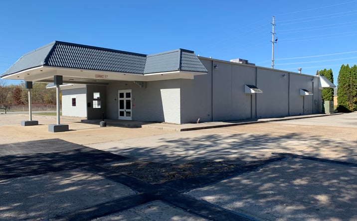 Pictures of Retail property located at 6402 Milan Rd, Sandusky, OH 44870 for sales - image #1