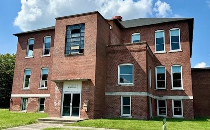 Pictures of Special Purpose property located at 123  Waddill, Madisonville, KY 42431 for sales - image #1