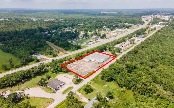 Pictures of Industrial property located at 3112 Beaumont Ave, Liberty, TX 77575 for sales - image #1