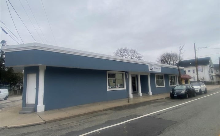 Pictures of Land, Retail, Office property located at 457 Smithfield Avenue, Pawtucket, RI 02860 for sales - image #1