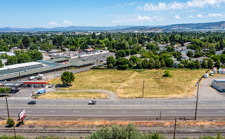 Pictures of Land property located at 3600 N Pacific Hwy, Medford, OR 97501 for sales - image #1