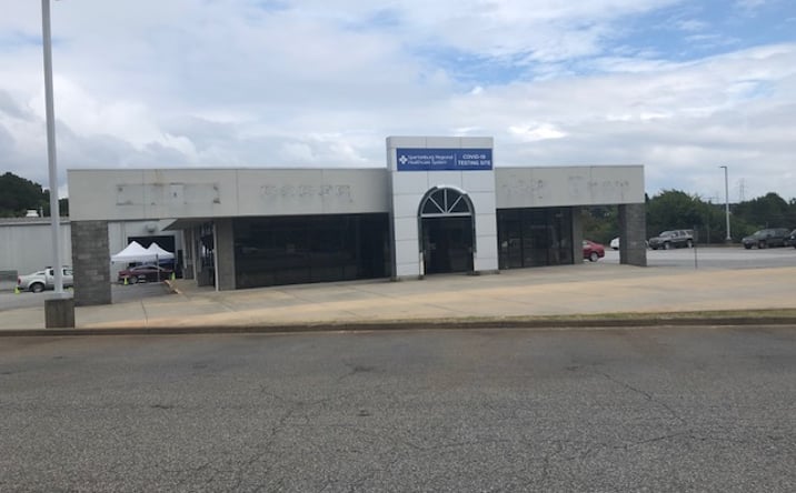 Pictures of Retail property located at 1035 N Church St, Spartanburg, SC 29303 for sales - image #1