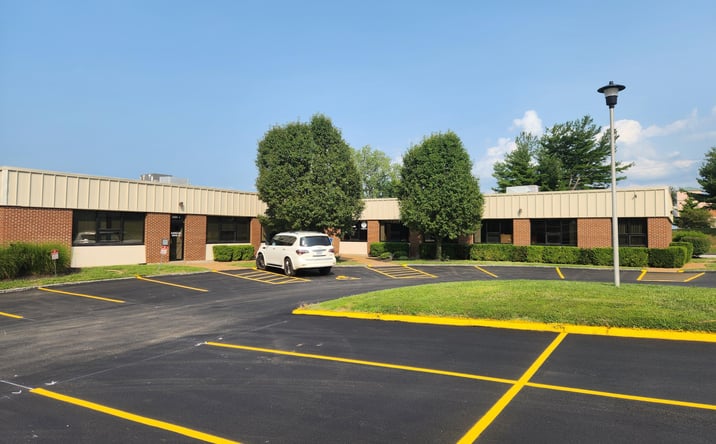 Pictures of Office property located at 3460 Hollenberg Dr, Bridgeton, MO 63044 for sales - image #1