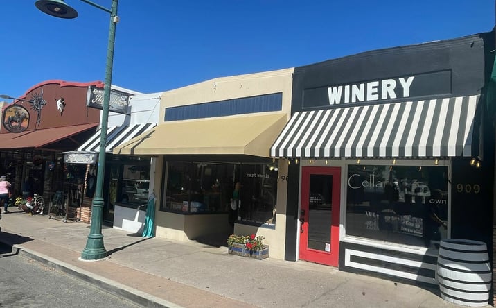 Pictures of Retail property located at 909 N Main St, Cotton Wood, AZ 86326 for sales - image #1