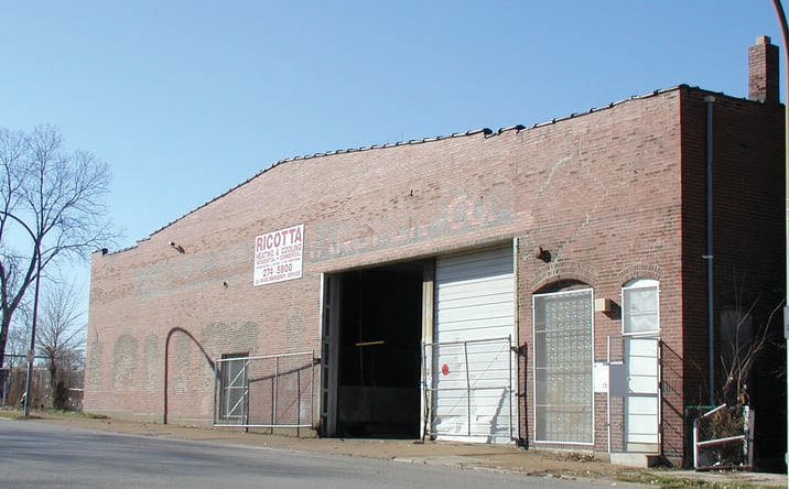Pictures of Office, Industrial property located at 2931 N Jefferson Ave, St. Louis, MO 63107 for sales - image #1