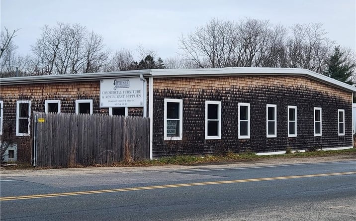 Pictures of Industrial, Land, Retail, Self Storage property located at 161 Oak Hill Road, North Kingstown, RI 02852 for sales - image #1